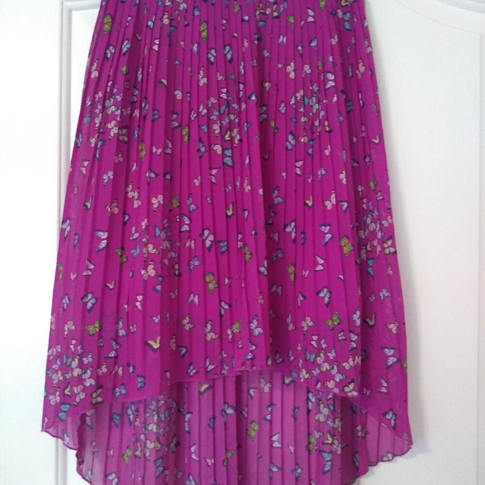 14/16 | Pleated High-low Skirt | D-Signed